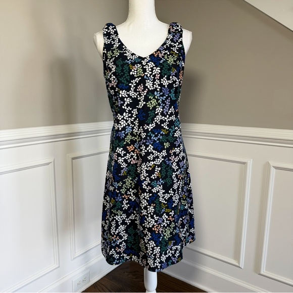 CAbi 5619 Cinco Printed Floral Shift Dress Size Small - Picture 5 of 12